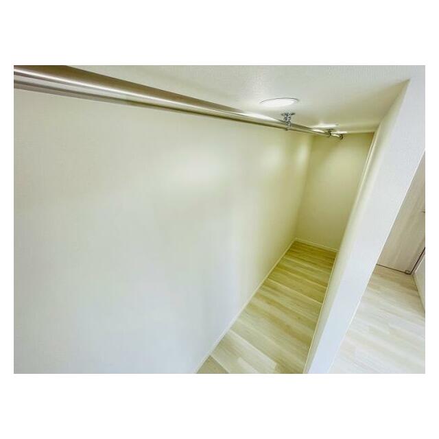 ウォークインクローゼット1