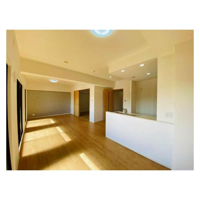 「LDK]約14.7帖ございます。