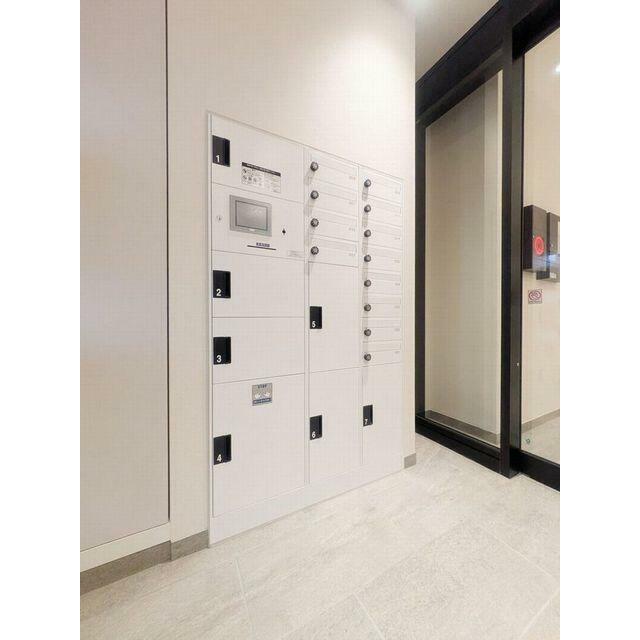 郵便ポストと一体型の宅配ボックス