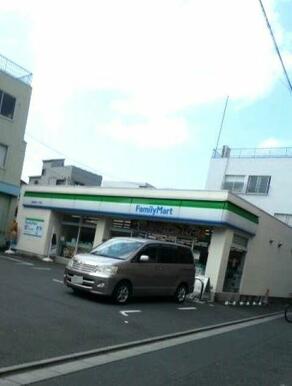 ファミリーマート豊島高田一丁目店