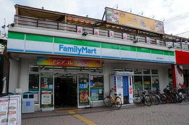 ファミリーマート藤が丘駅東店