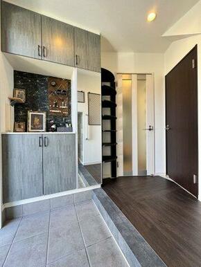 ヴィンテージスタイルな玄関。