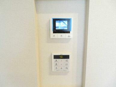 不在時でも来訪者を確認できる『録画機能付カラーＴＶモニターホン』