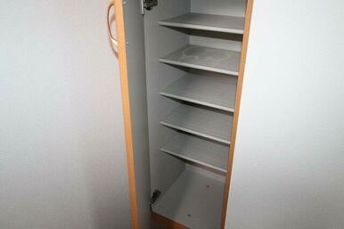 シューズボックス