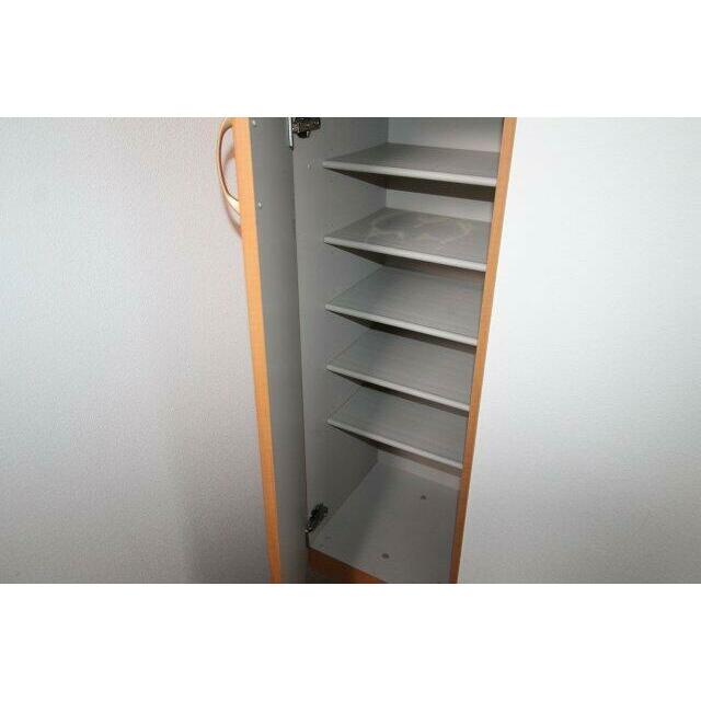 シューズボックス