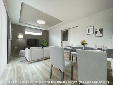 開放感のあるゆとりあるリビング。採光にもこだわった居心地の良い空間です♪