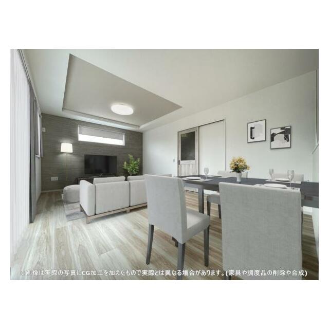 開放感のあるゆとりあるリビング。採光にもこだわった居心地の良い空間です♪