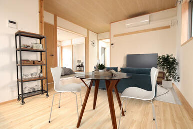 画像は実際の写真にCG加工（家具や調度品の削除や合成）を加えたもので実際とは異なる場合があります。