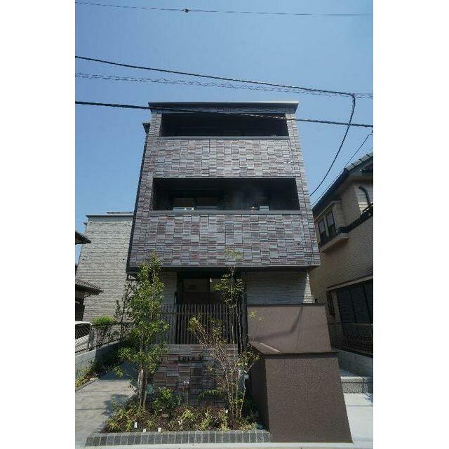 閑静な住宅街に建つルーチェVII。大宮駅周辺の喧騒を抜けた静かな立地です。無料ＷＩＦＩ・防犯カメラ…