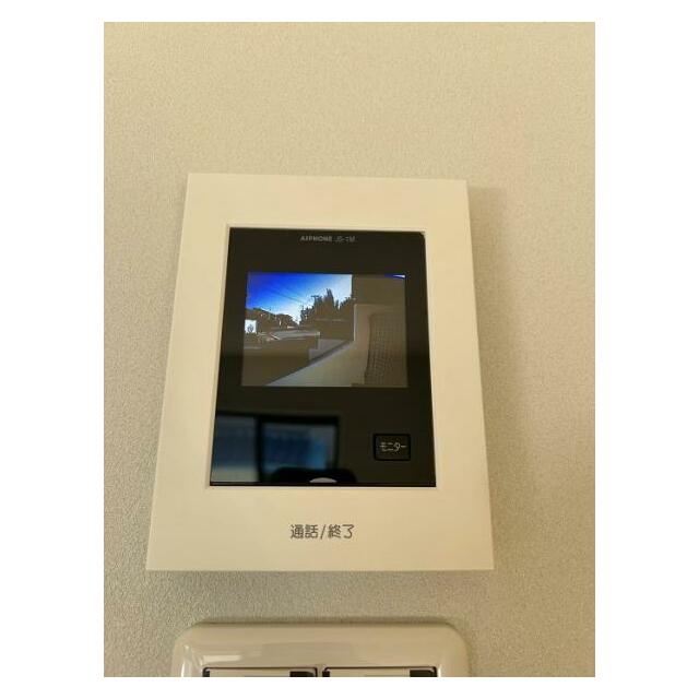 「インターホン」モニタ付きインターホン新品交換済み