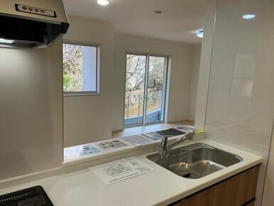 夕食を作りながら翌朝のお弁当の下ごしらえも楽勝（2号棟）