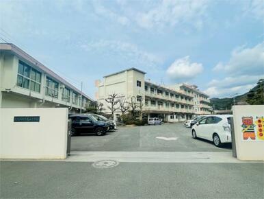 北九州市立寿山小学校