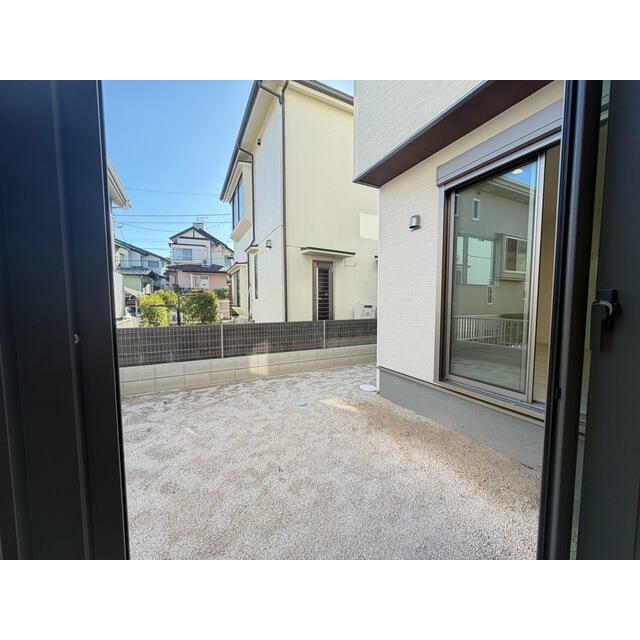 ずっと求めていたのは「地に足のついた暮らし」（1号棟）