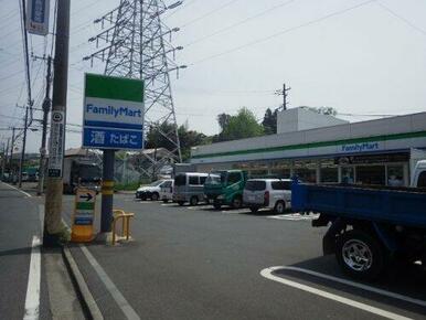 ファミリーマート・栄長沼町店