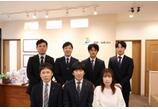 情報提供会社