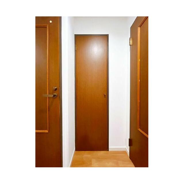 「廊下」収納がございます。