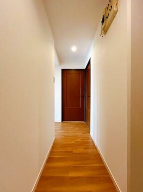 「廊下」洋室とLDKへつながる廊下となっております