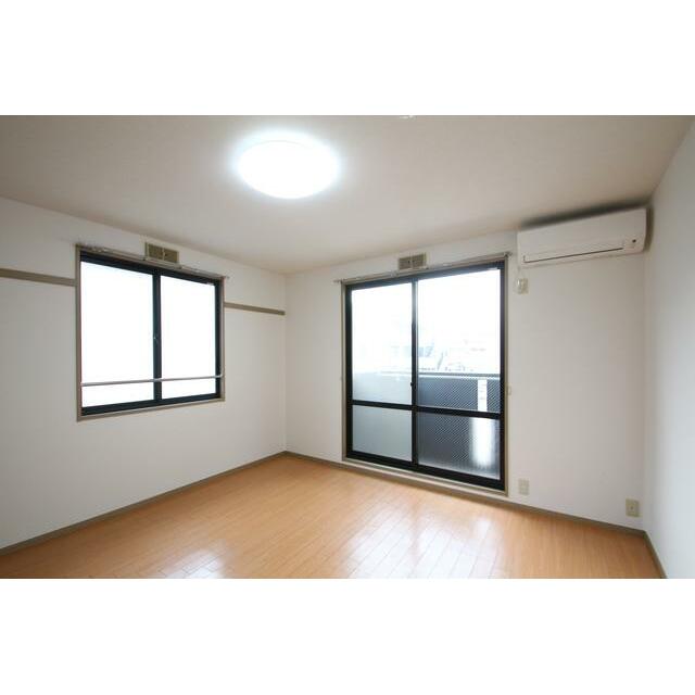 居室 ※同物件・同仕様画像
