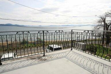ルーフバルコニーからの琵琶湖の眺望