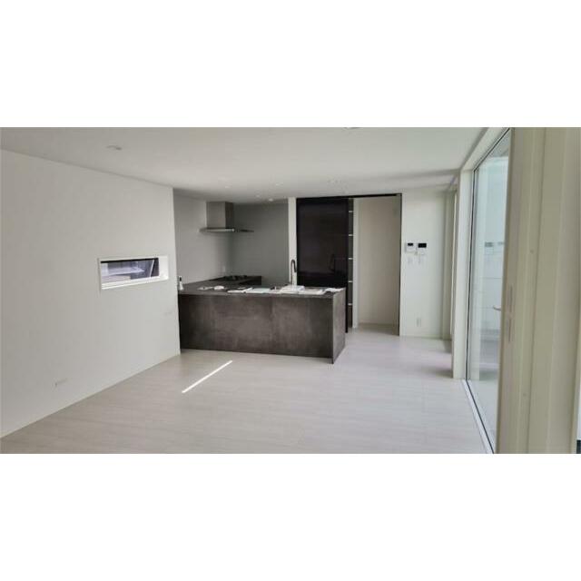 お家の中を明るく開放的にしてくれるおしゃれな中庭！