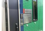 情報提供会社