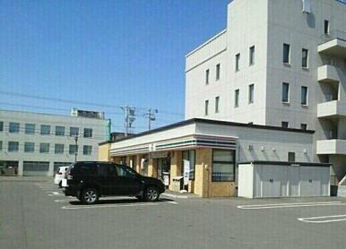 セブンイレブン栄町一丁目店