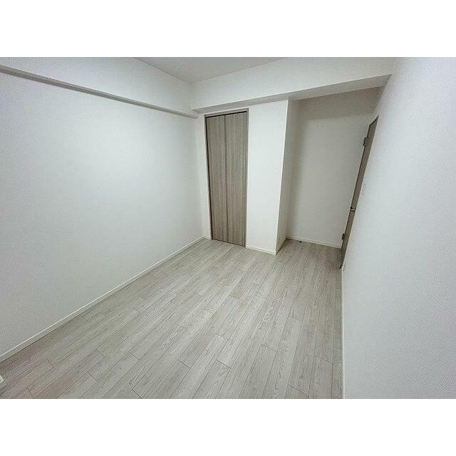 北側洋室約６帖