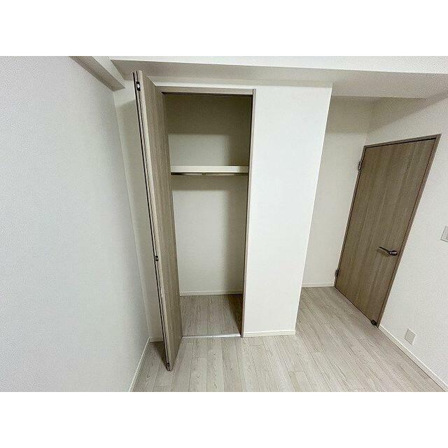 北側洋室約６帖収納