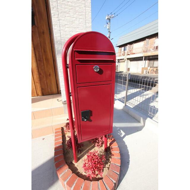 お洒落なポスト