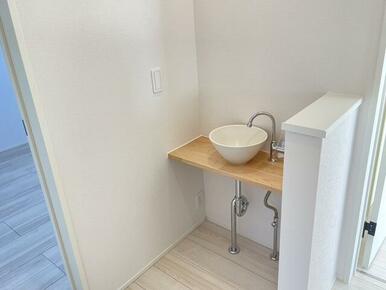 １号棟　２階手洗器