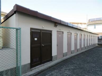 物置もR6年11月に塗装済