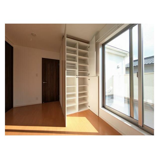 detached 松里園３丁目