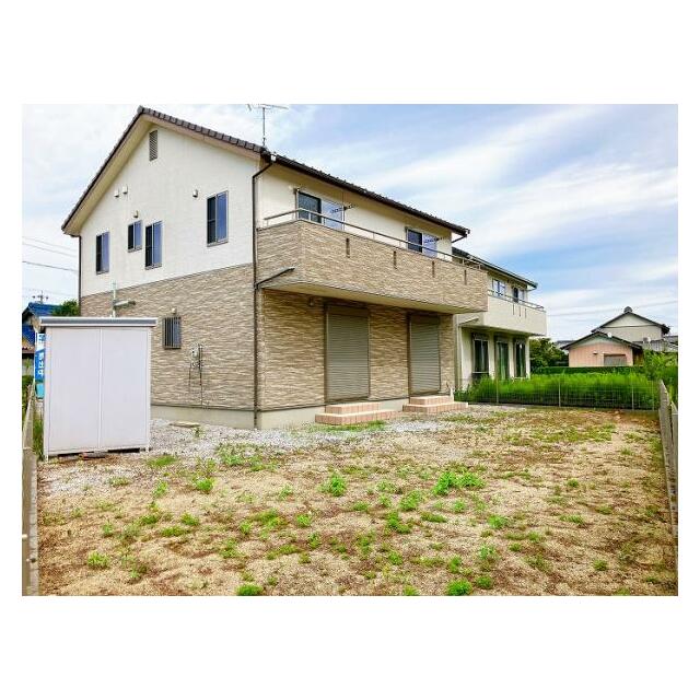 【庭】広々としたお庭柄ございます。いろんな用途にお使いいただけます。