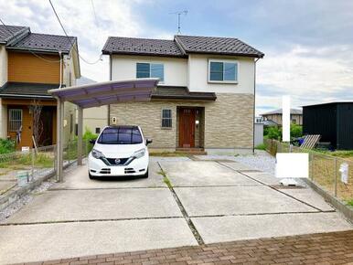 【駐車場】並列4台は可能です