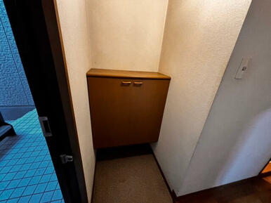 靴箱があるのがうれしいですね。