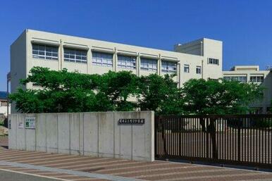 堺市立上野芝中学校