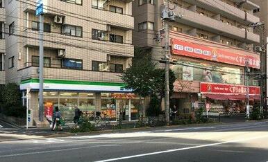 ファミリーマート 上池袋店