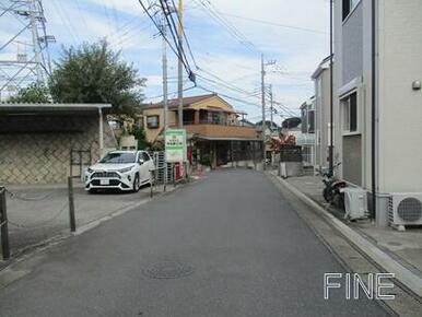 ＪＲ武蔵野線「東浦和」駅徒歩２３分　土地約３４・４１坪　子育てエコホーム支援対象物件　車２台可