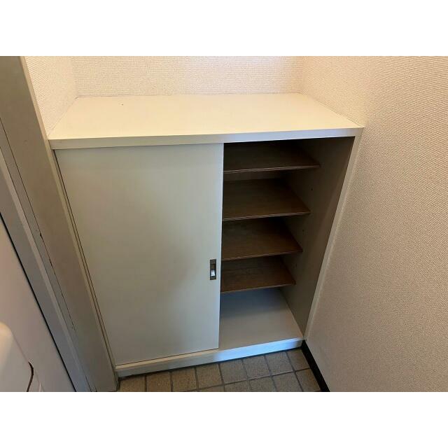 シューズボックス