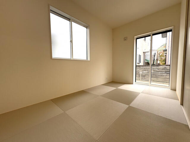 物件画像 福岡市西区 横浜２丁目 (九大学研都市駅) 2階建 4LDK