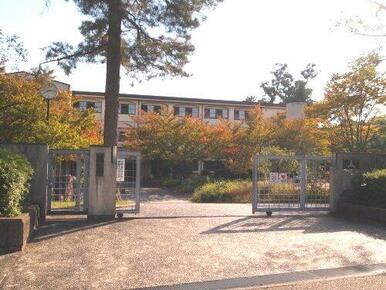 西宮市立甲陵中学校