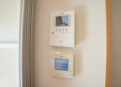 【売電モニター】エコライフのお供です◎こちらは発電量や消費電力量を知ることが出来るディスプレイです…