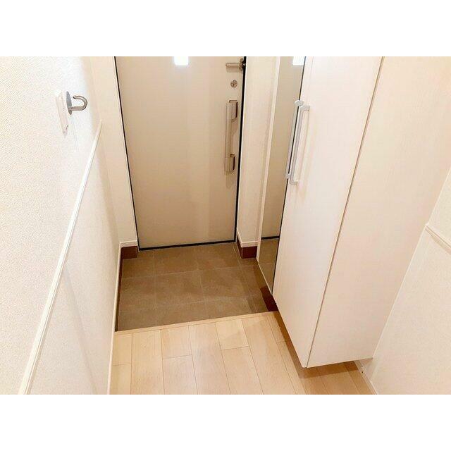 毎日通る玄関はこちらです