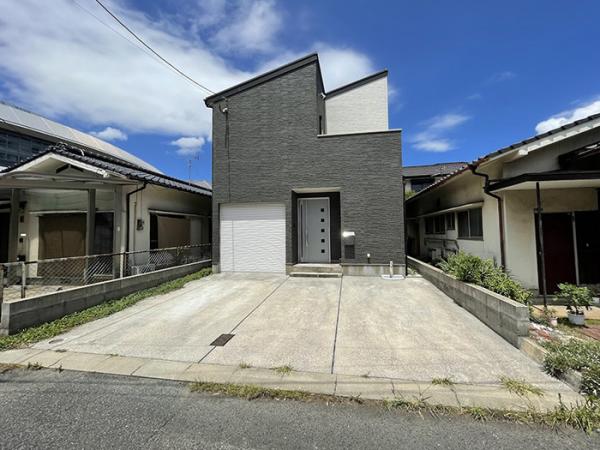 物件画像 北九州市小倉北区 神岳１丁目 (香春口三萩野駅) 2階建 3LDK