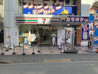 セブンイレブン久米川駅前店