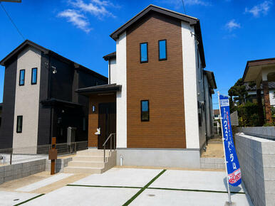 城南区樋井川5丁目に新築分譲戸建2棟登場！ 気になる方はお早めにお問い合わせください♪