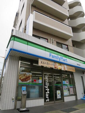 ファミリーマート須磨浦通店