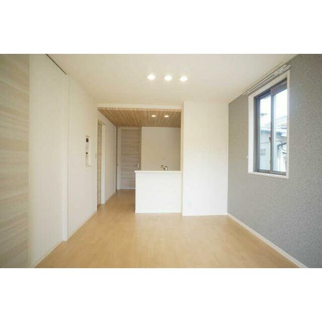 【ＬＤＫ１２．６帖】ＬＥＤ照明、対面式キッチンを採用