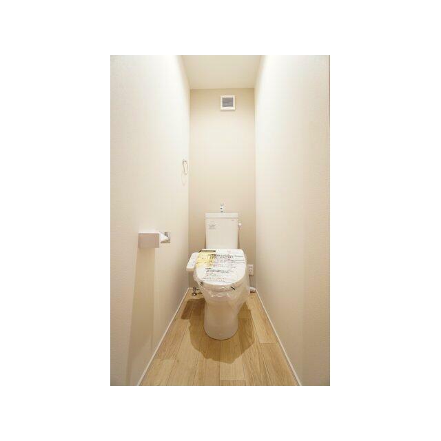2階にもトイレ設置！朝の争奪戦も回避できます♪