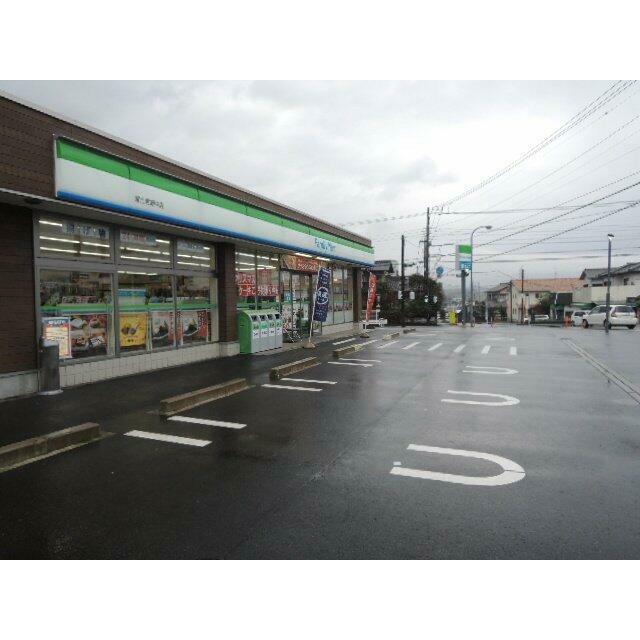 ファミリーマート　野中店まで450m